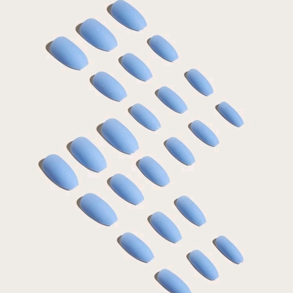 New! Blue Press on Nails - Picture 2 of 4